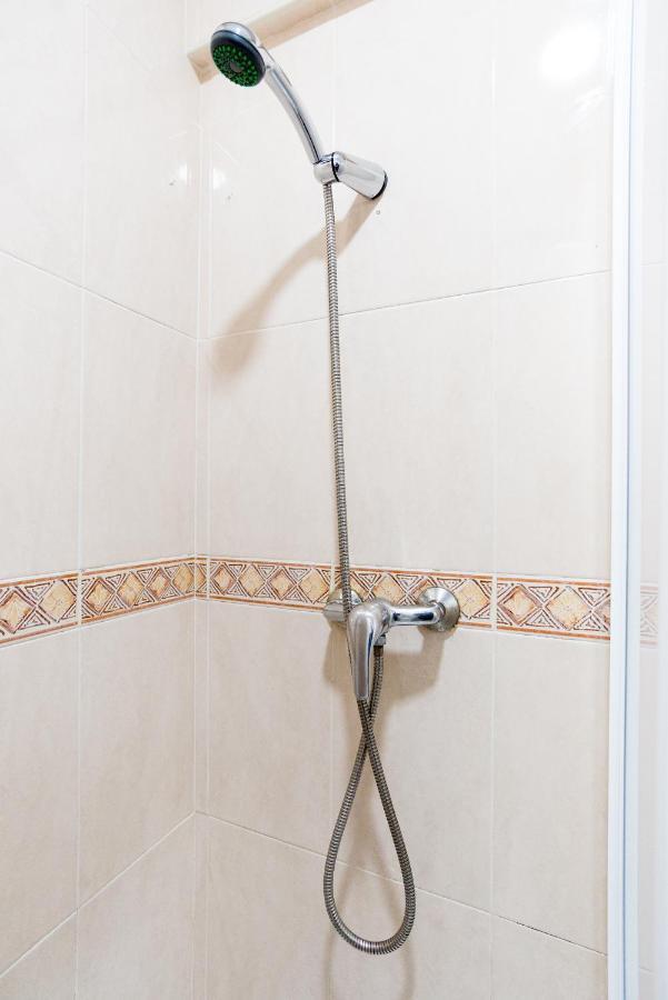 Mp7 Renovated Apartment Right On The Beach 700 Meters Away From Old Town Málaga Exterior foto